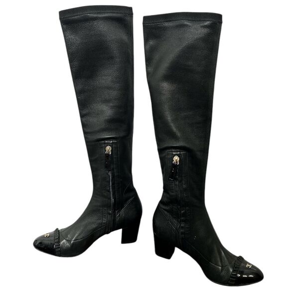 Chanel Black Lambskin Knee-High Boots 2010 Cap Toe Patent Leather CC Logo EU 37 - Picture 4 of 8